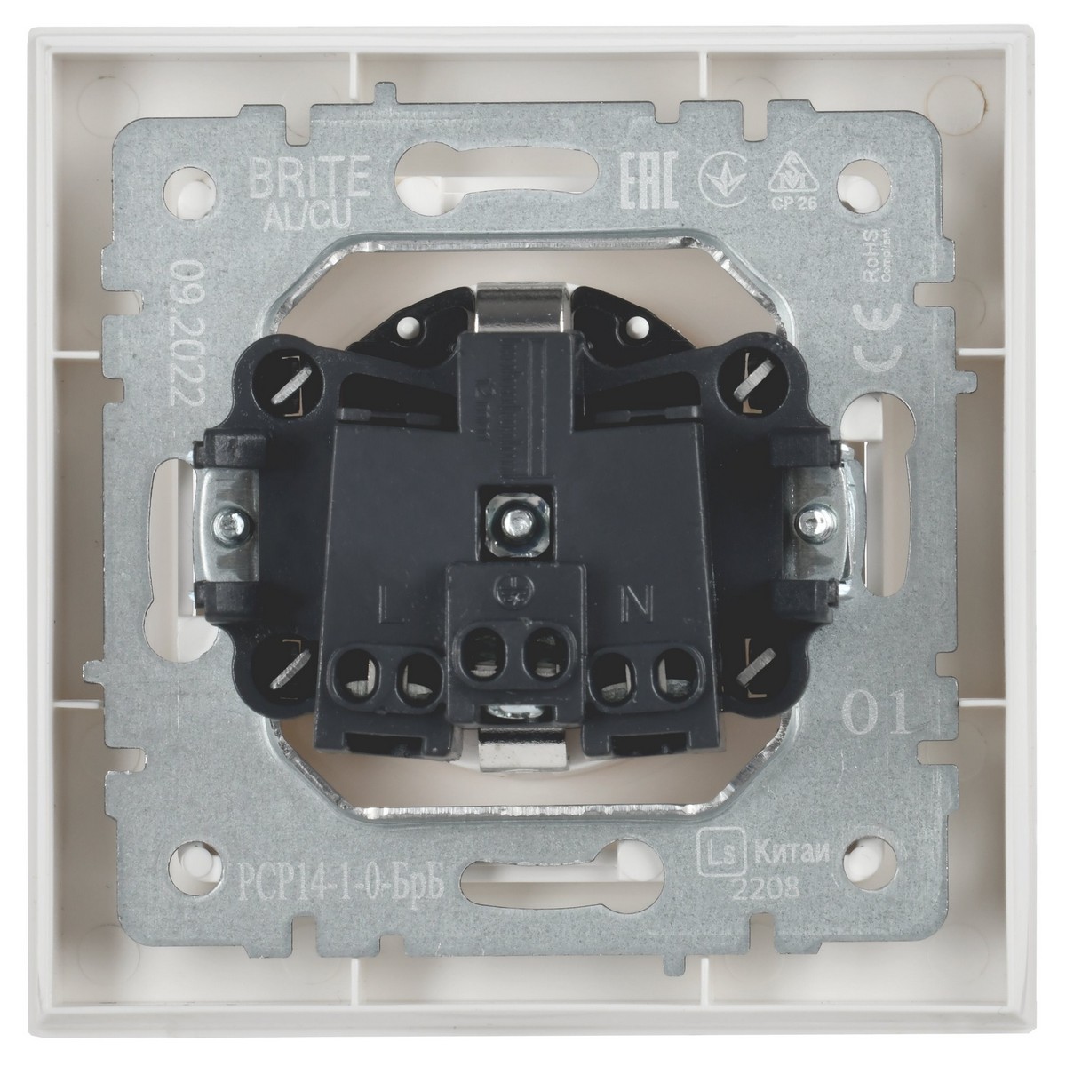 IEK Brite Белый Розетка IEK BRITE с/з с шторками 16А в сборе РСР14-1-0-БрБ белый BR-R14-16-K01-F