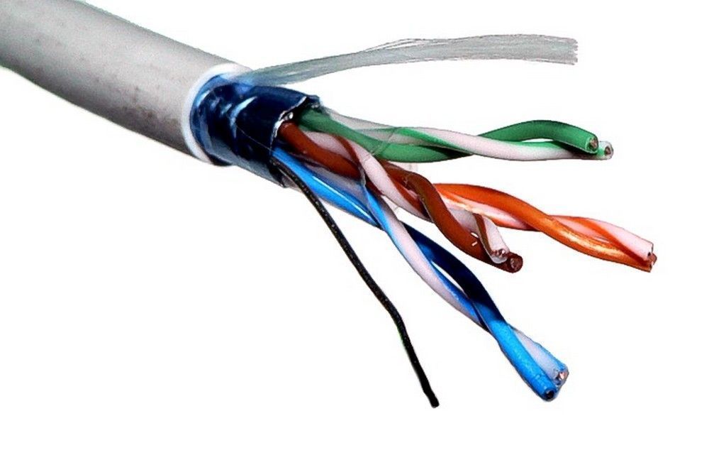 Кабель компьютерный UTP, FTP Кабель витая пара FTP 4 пары (8 жил) компьютерный CAT 5e алюминий 