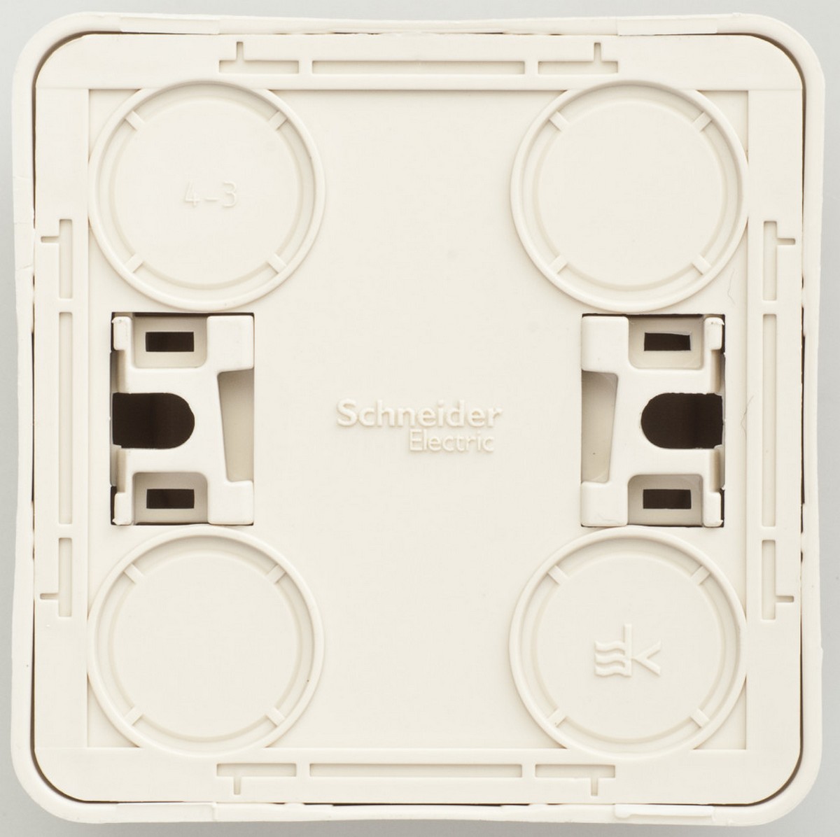 Этюд Кремовый Розетка 1-ая Systeme Electric Этюд наружный Бежевый б/з со шторками PA16-002K