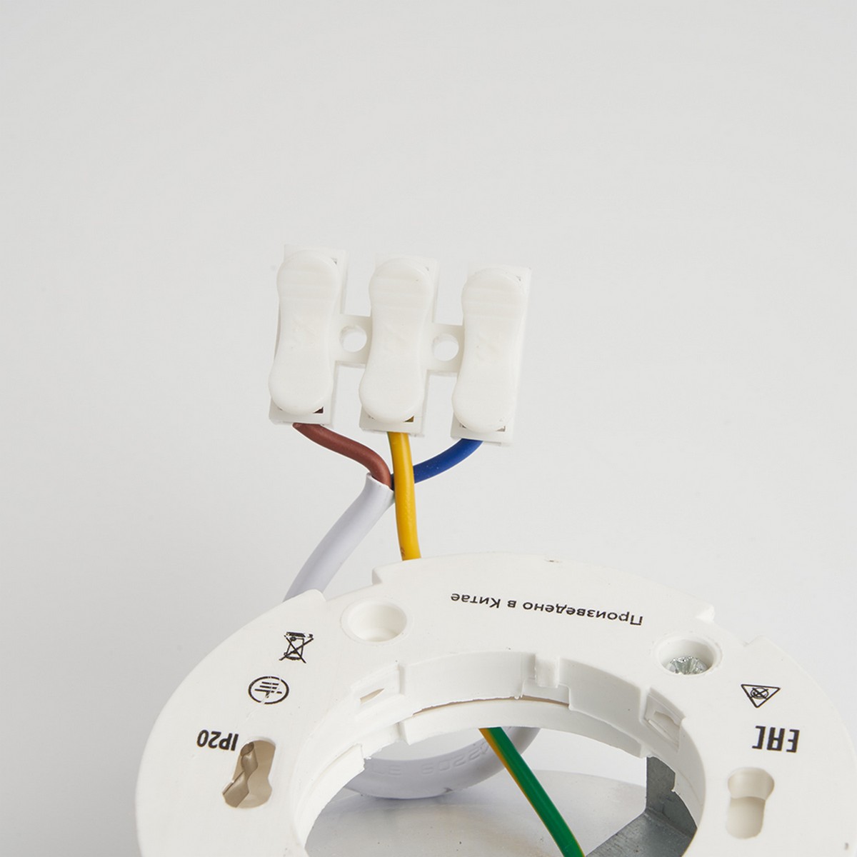 Светильники споты светодиодные Светильник спот потолочный Feron HL365 Barrel ECHO 12W GX53 белый с антибликовой сеточкой 48401 