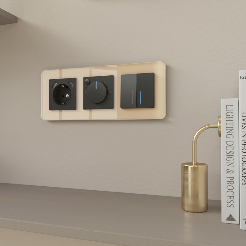 Рамки Werkel Elite Рамка Werkel из стекла на 3 поста Elite айвори W0032443