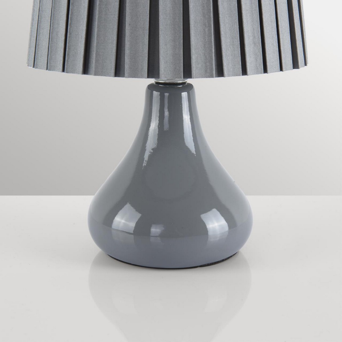 Настольные лампы Настольная лампа LUMION 8184/1T NAINA 