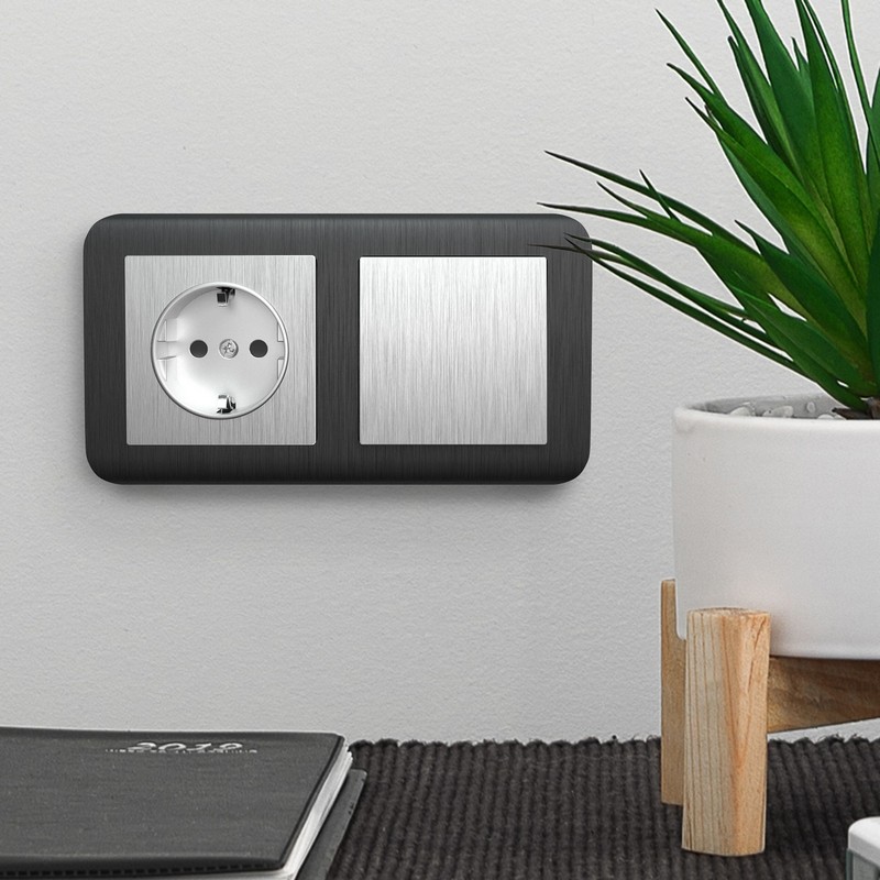 Werkel Серебряный рифленный механизмы Выключатель Werkel одноклавишный проходной (cеребряный рифленый) W1112009