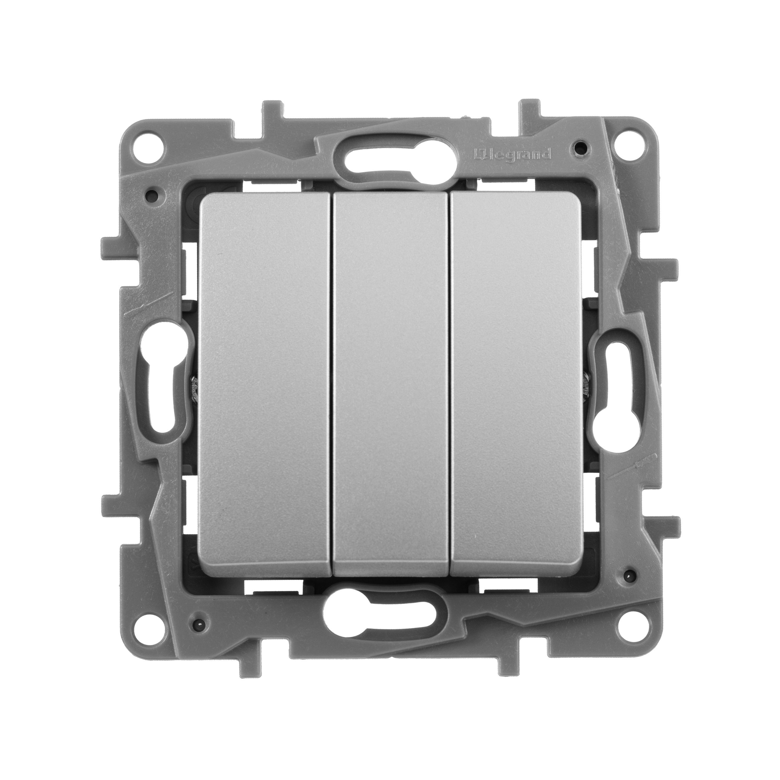 Legrand Etika Алюминий Выключатель Legrand Etika алюминий 3-клавишный, 10А, авт. клем. 672413