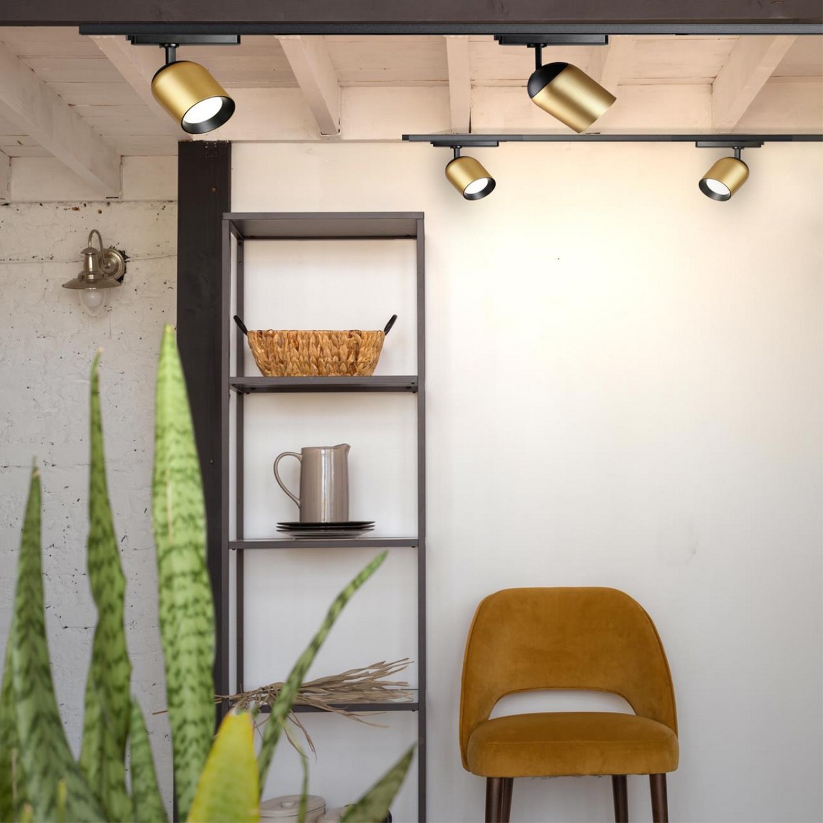 Трековые светодиодные светильники Светильник трековый однофазный трехжильный светодиодный NOVOTECH 358516 KAMP 