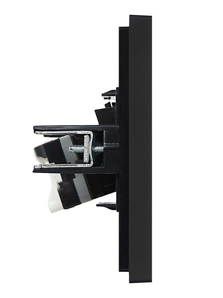 IEK FORTE&PIANO Черный Розетка IEK FORTE&PIANO Черный комп. RJ45 кат.5E FP132