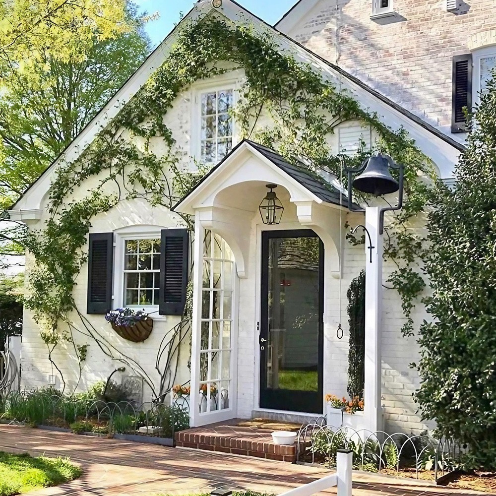 Беспроводные дверные звонки Звонок дверной беспроводной Feron DB-380 (клавиша и база в розетку) радиочастотный 433MHz белый до 50м 48882 