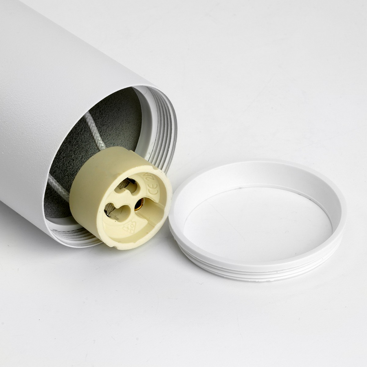 Трековые светодиодные светильники Светильник Feron AL194 трековый однофазный на шинопровод под лампу GU10 белый 48540 