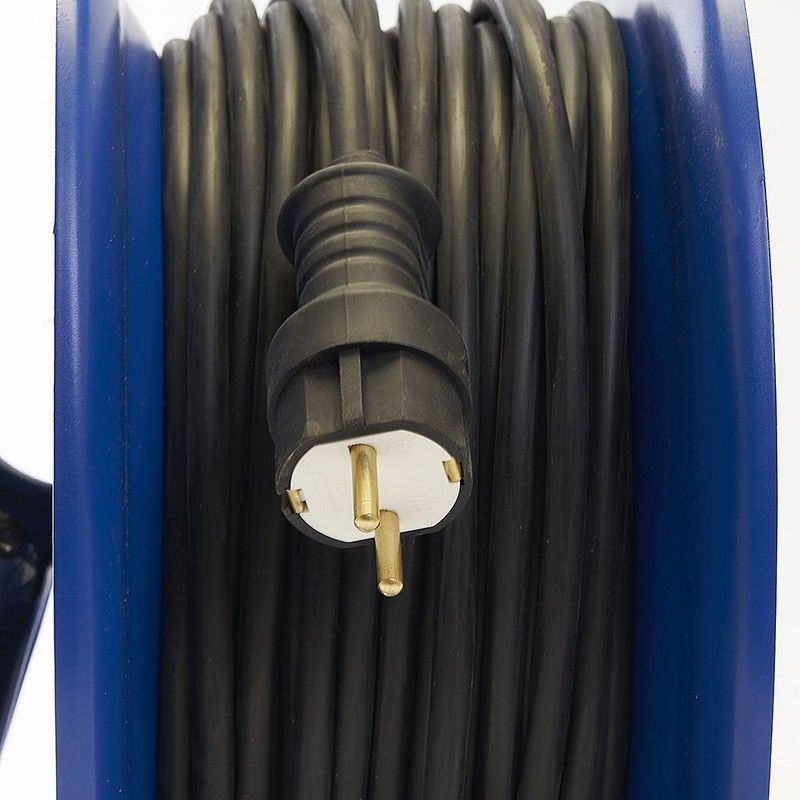 Колодки и удлинители, тройники Удлинитель на металлической катушке с/з 4-м Stekker PRF02-41-30 30м 3*25 серия Professional 39296 