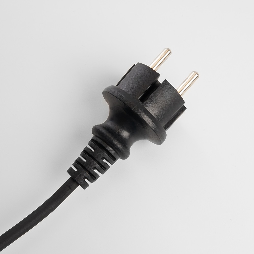 Светодиодная гирлянда Feron CL32 линейная 20 м +3м 230V мультиколор 220Vчерный шнур 48176