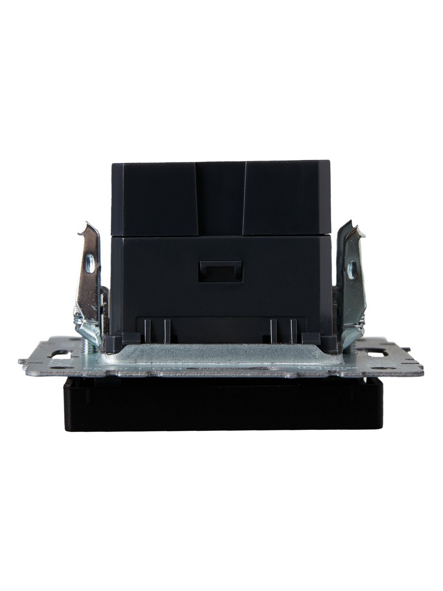 IEK Brite Черный Розетка IEK BRITE USB A+C 18Вт РЮ11-1-БрЧ черный BR-U22-018-K02