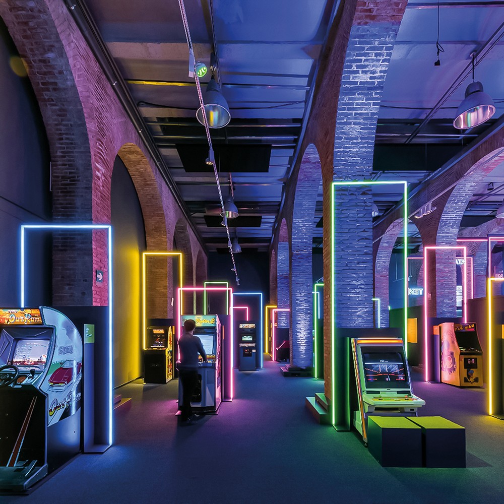 Светодиодная лента RGB Лента светодиодная Feron LS607 60SMD(5050)/м 14.4Вт/м12V IP65 RGB 5 метров 27651 