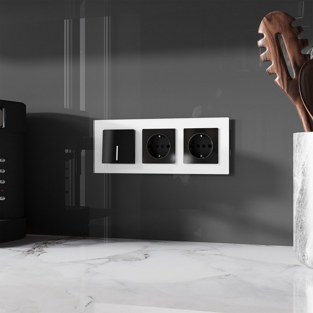 Werkel Черный акрил Розетка Werkel с заземлением и шторками (черный акрил) W11711480