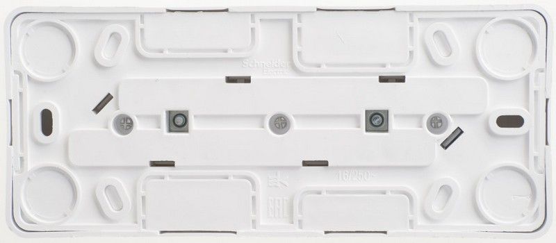 Этюд Белый Розетка 3-ая Systeme Electric Этюд наружный Белый с/з без шторок 16А 250B PA16-011B