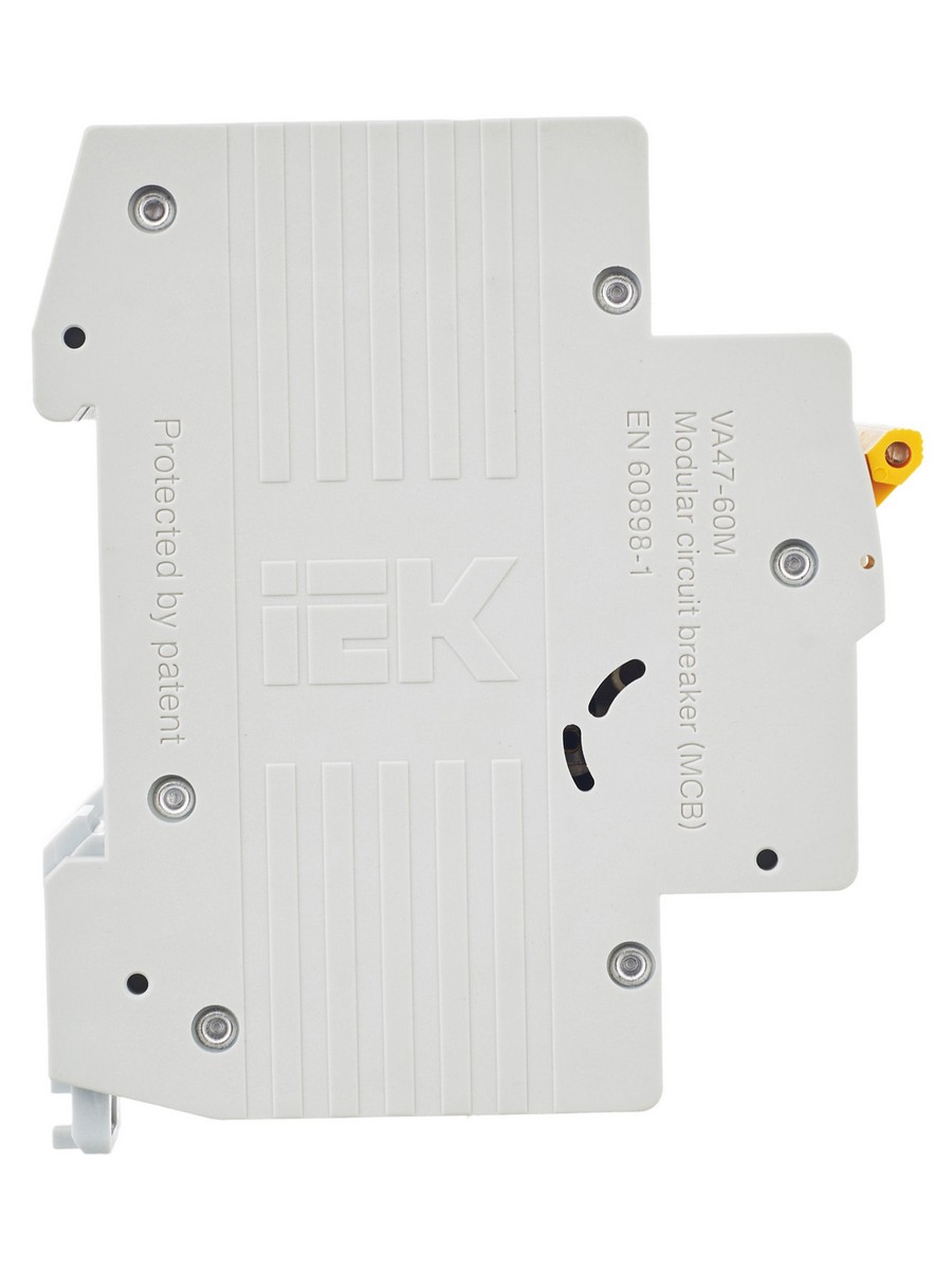 3 полюсные (трехполюсные) Автоматический выключатель IEK KARAT ВА47-60M 3Р 10А 6кА С MVA31-3-010-C 