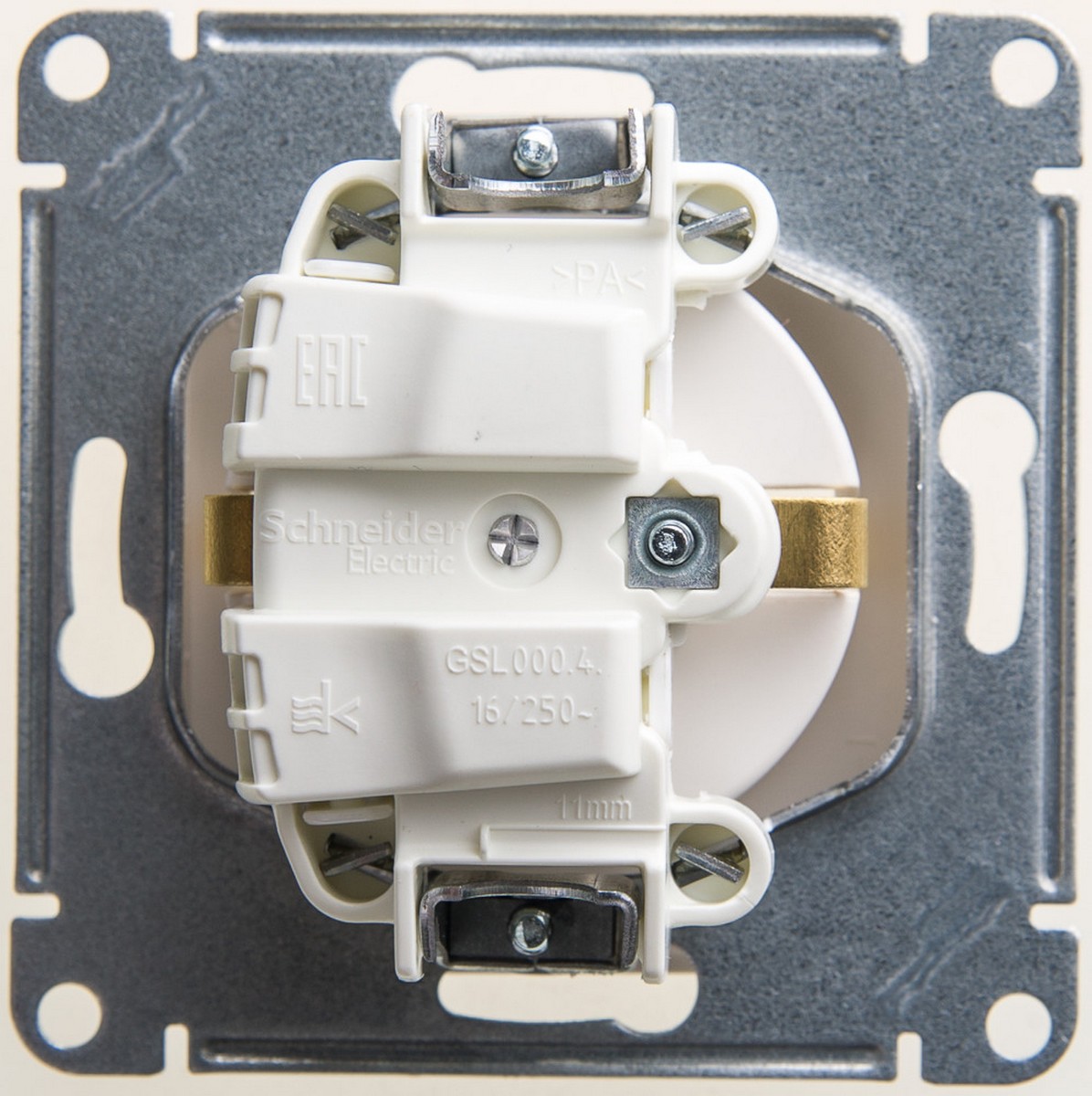 Glossa Перламутр Розетка Systeme Electric Glossa Перламутр с/з со шторками, 16А механизм GSL000645