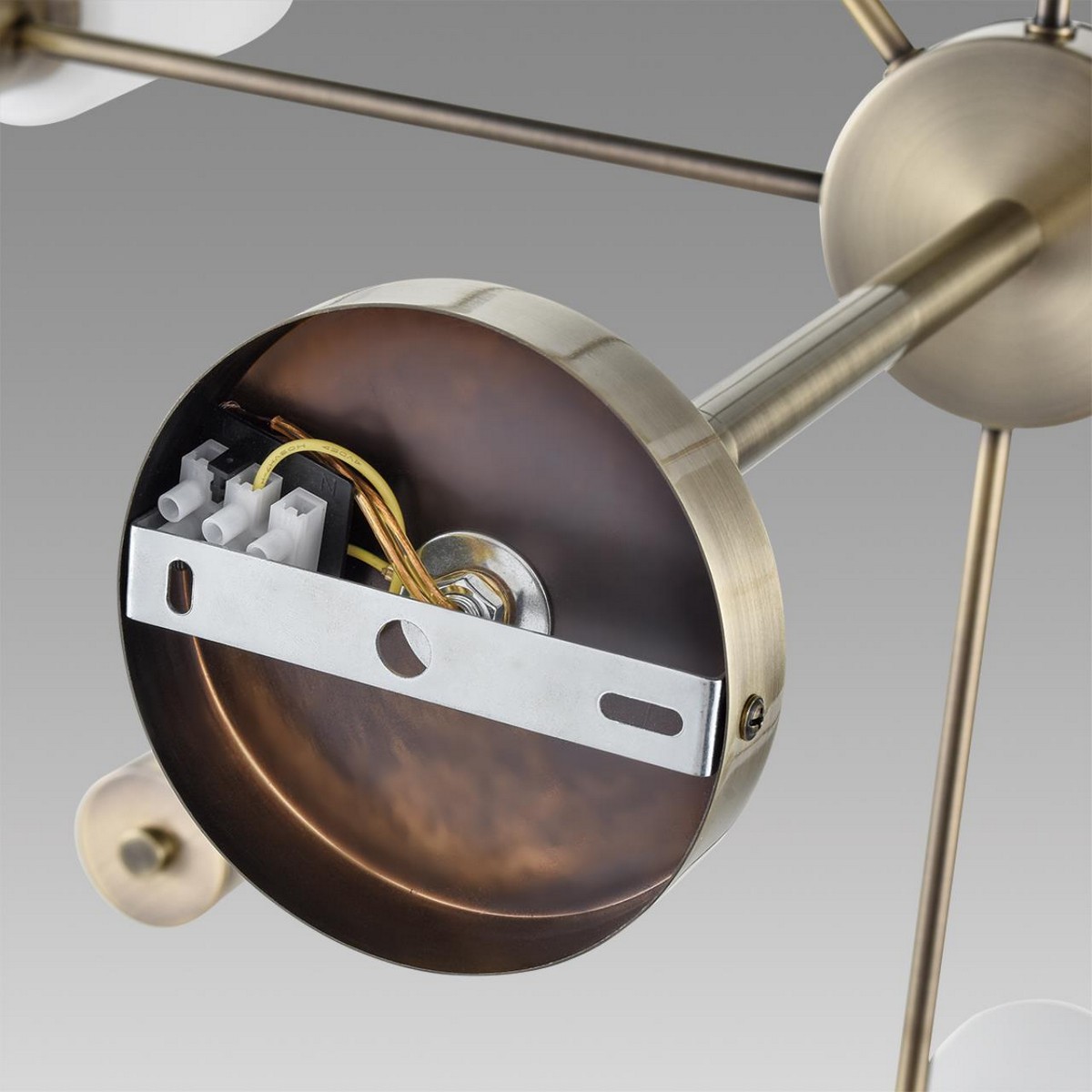 Люстры Люстра потолочная LUMION 8100/8C MAVE 