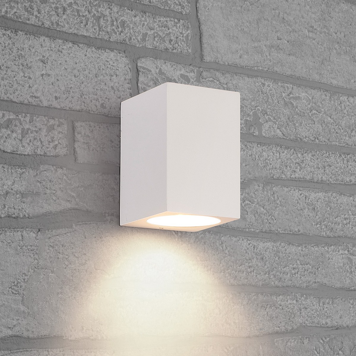 Уличные настенные светильники Светильник садово-парковый Feron DH050 на стену GU10 230V белый 48326 