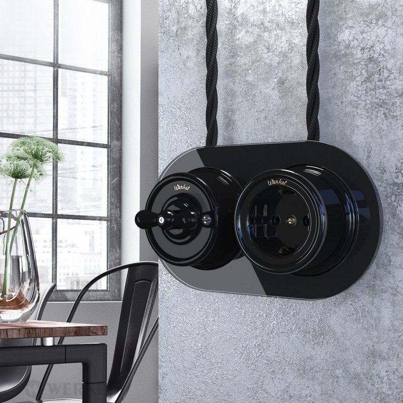 Werkel Ретро Рамка Werkel на 2 поста Favorit Runda (Черный) W0025108