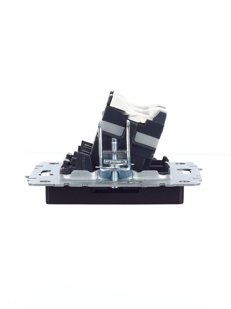 IEK Brite Черный Розетка IEK BRITE компьютерная двойная RJ45 кат.5E РК10-2-БрЧ черный BR-K20-1-K02