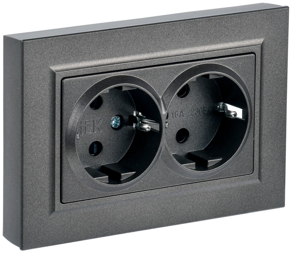 IEK Brite Бронза Розетка IEK BRITE 2-ая с/з с шторками 16А в сборе РСш12-3-БрТБ темная бронза BR-R24-16-K45-F
