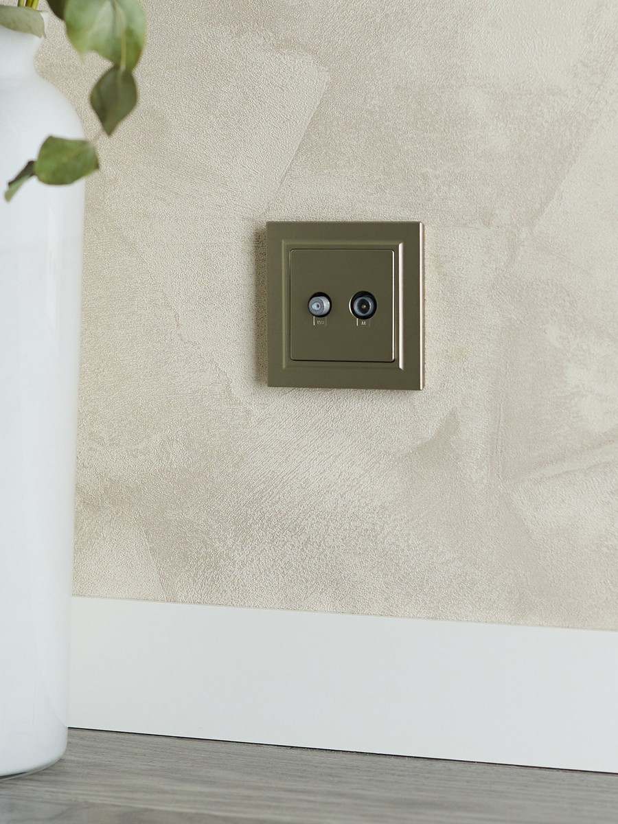 IEK Brite Шампань Розетка IEK BRITE двойная TV+SAT РТВ/РСп12-БрШ шампань BR-AF20-O-K37