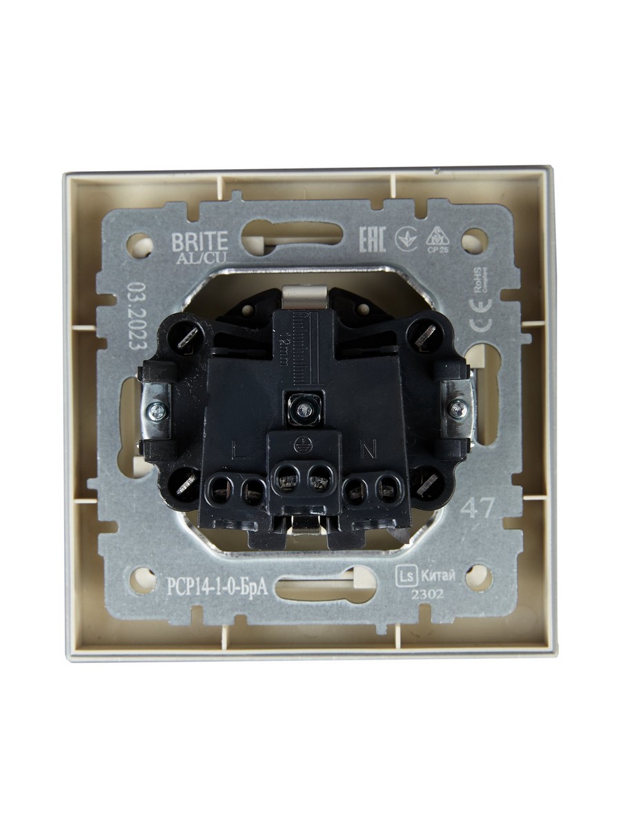 IEK Brite Алюминий Розетка IEK BRITE BASE Алюминий с з/к/ш 16А в сб. РСР14-1-0-БрА BR-R14-16-K47-F