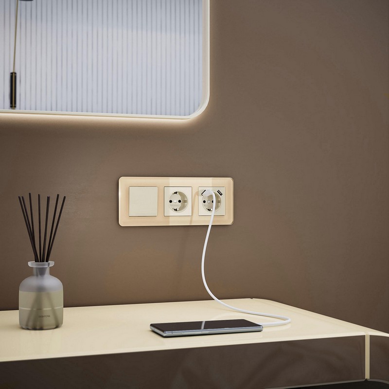 Рамки Werkel Elite Рамка Werkel из стекла на 3 поста Elite айвори W0032443