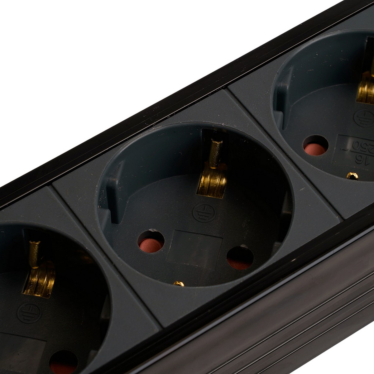 Колодки и удлинители, тройники Сетевой фильтр 6-местный с/з STEKKER HM22-61-03 3 м Techno черный 50160 