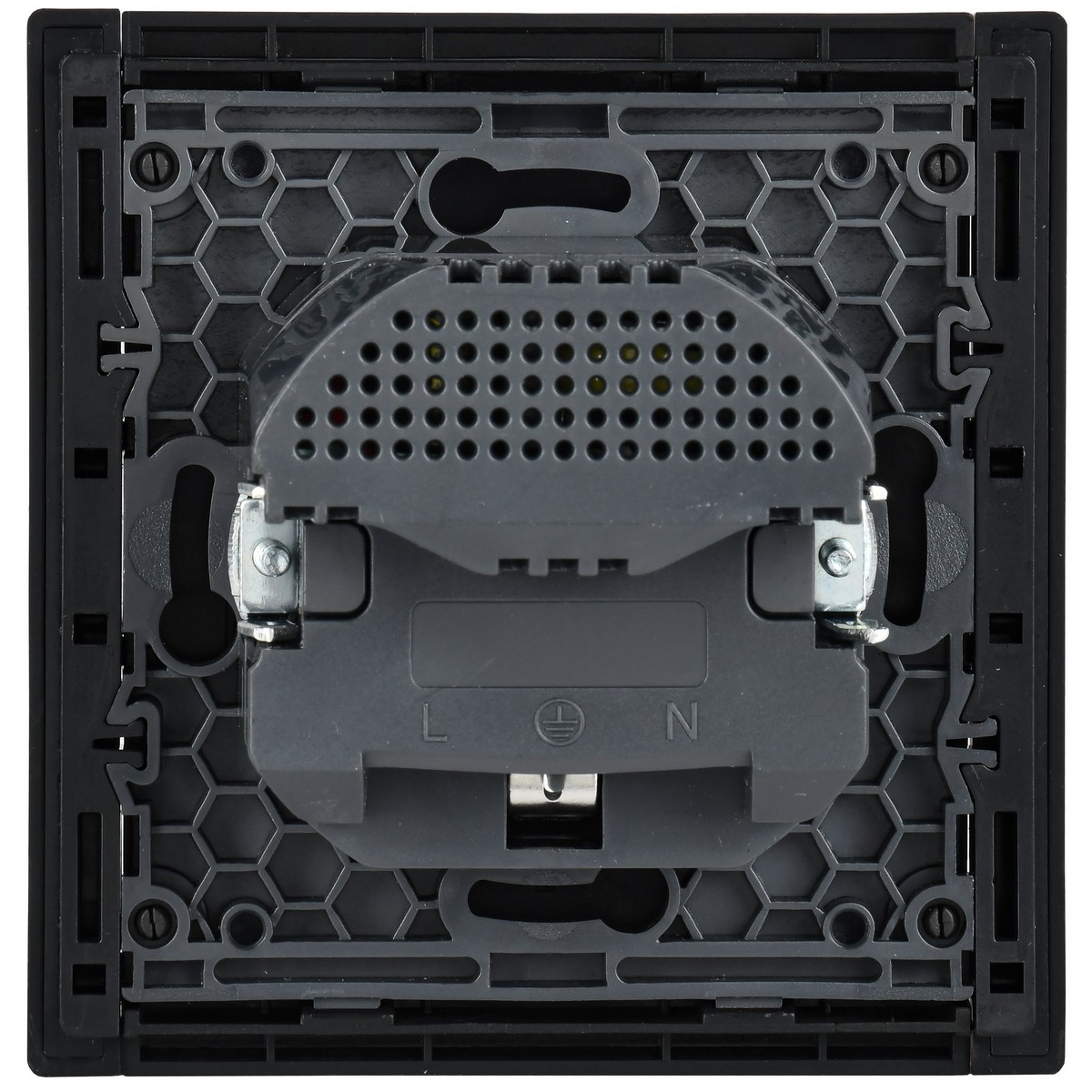 IEK FORTE&PIANO Черный Розетка IEK FORTE&PIANO Черный с/з со шт винтовое крепление 16А USB A+C 18Вт FP147