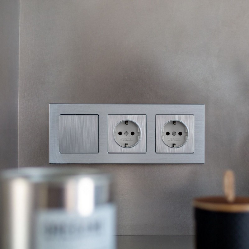 Werkel Серебряный рифленный механизмы Выключатель Werkel одноклавишный проходной (cеребряный рифленый) W1112009