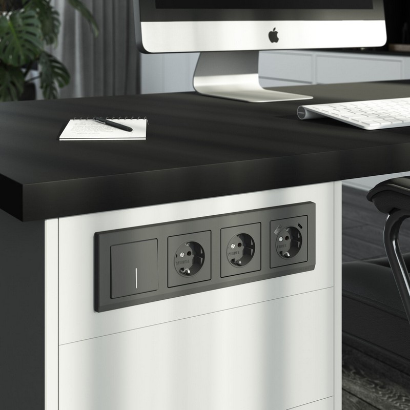 Рамки Werkel Stark Рамка Werkel на 4 поста Stark (графит матовый) W0041864