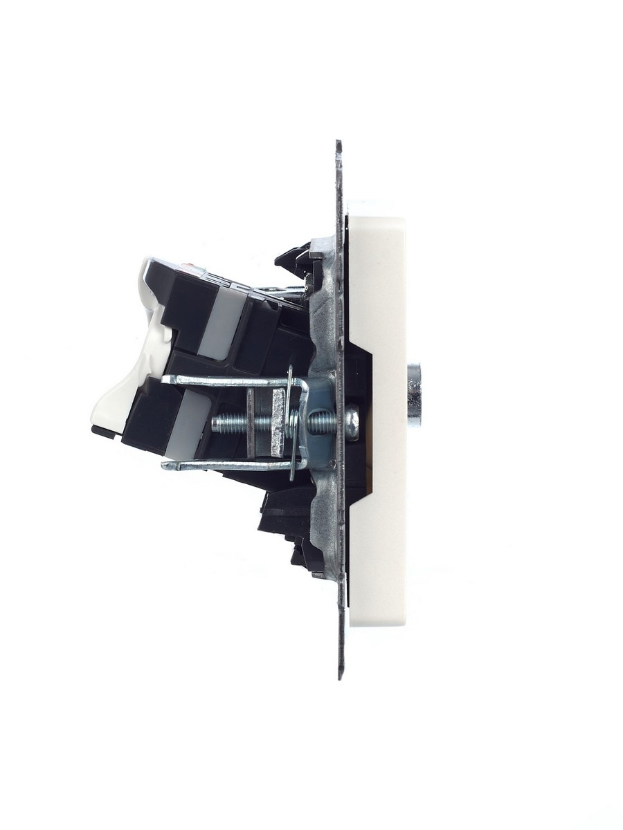 IEK Brite Жемчуг Розетка IEK BRITE двойная TV+RJ45 кат.5E РТВ/РК12-БрЖ жемчуг BR-AK20-1-K36