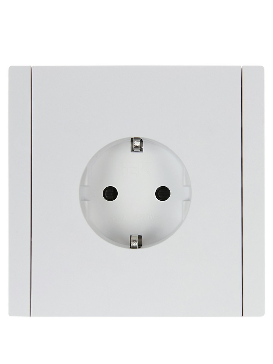 IEK FORTE&PIANO Белый Розетка IEK FORTE&PIANO Белый с/з со шт винтовое крепление 16А FP215