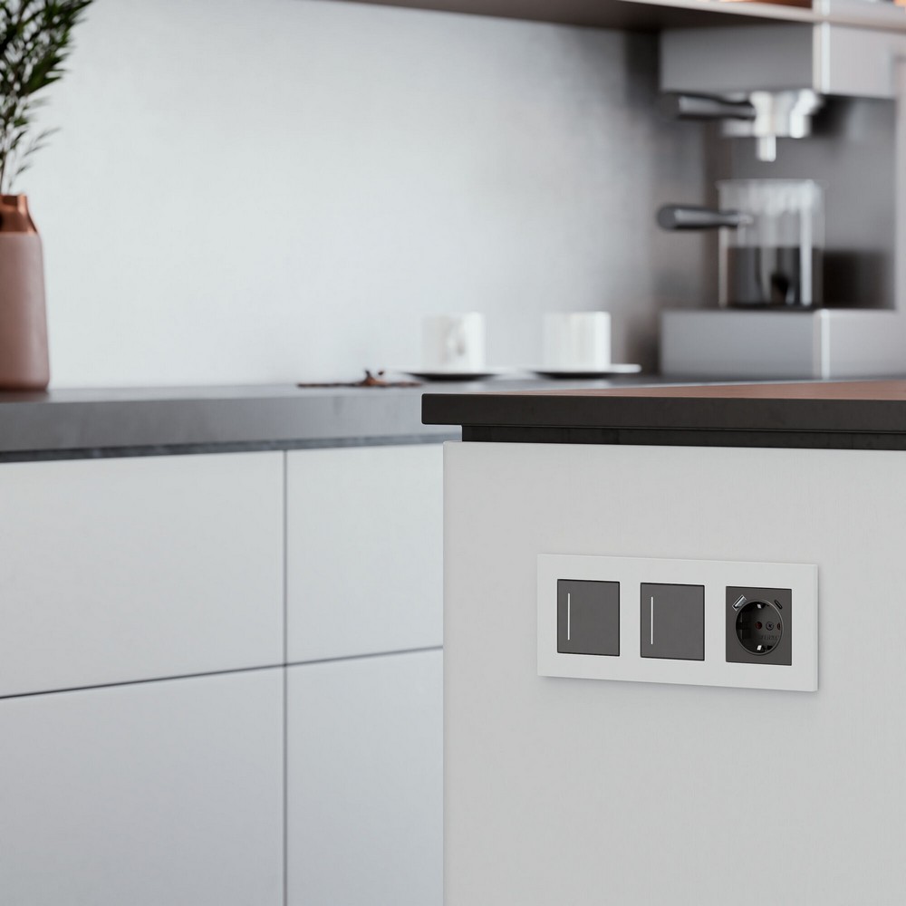 Рамки Werkel Slab Рамка Werkel на 3 поста Slab (белый матовый) W00329610