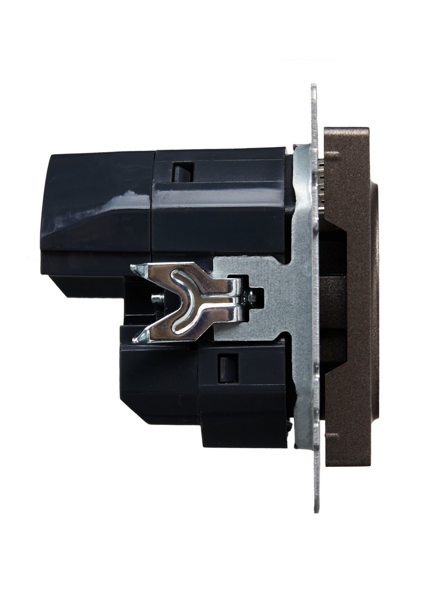 IEK Brite Бронза Розетка IEK BRITE с с/з и шторками 16А с USB A+A 3,1А РЮш10-2-БрТБ бронза BR-R14-16-U21-D31-K45