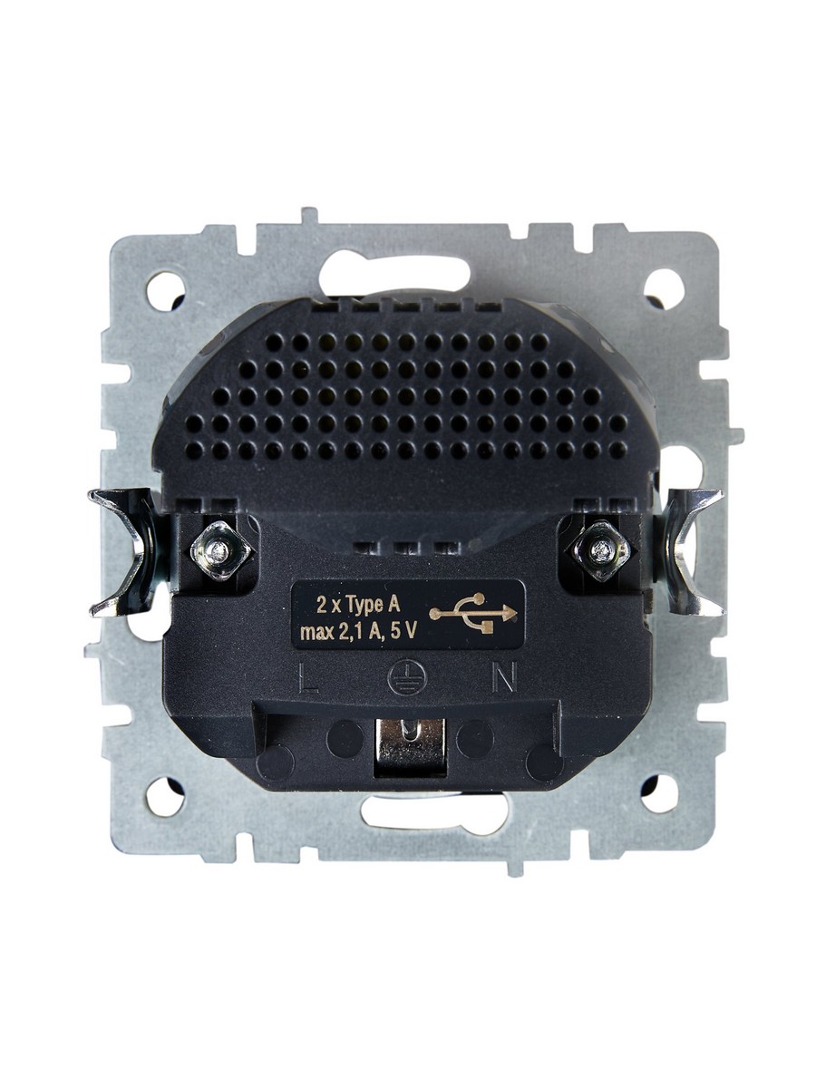 IEK Brite Шампань Розетка IEK BRITE с с/з и шторками 16А с USB A+A 2,1А РЮш10-1-БрШ шампань BR-R14-16-U21-D21-K37