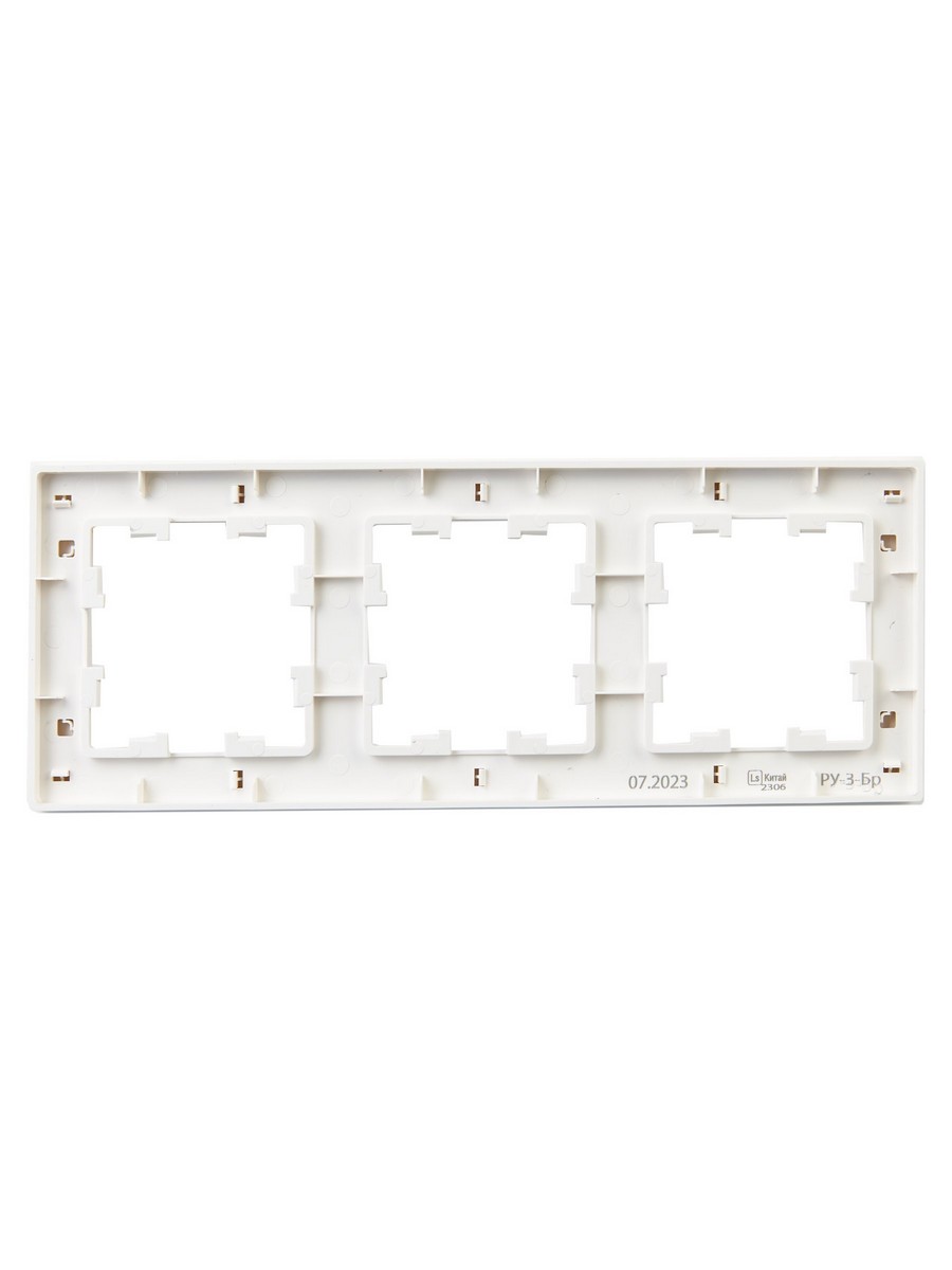 IEK Brite Рамки Рамка IEK BRITE DECOR Белый рифленый 3-м РУ-3-Бр BR-M32-51-K01