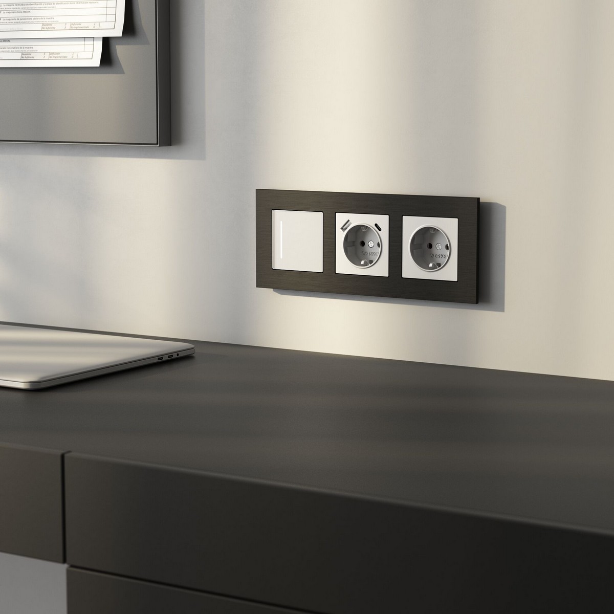 Рамки Werkel Alumax Рамка Werkel на 3 поста AluMax (черный алюминий) W0033508 a066331