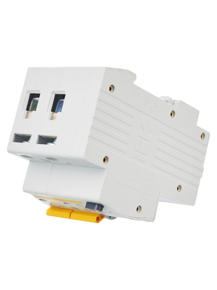 IEK Дифференциальный автоматический выключатель IEK KARAT АД12 2Р 32A 30мА MAD10-2-032-C-030 