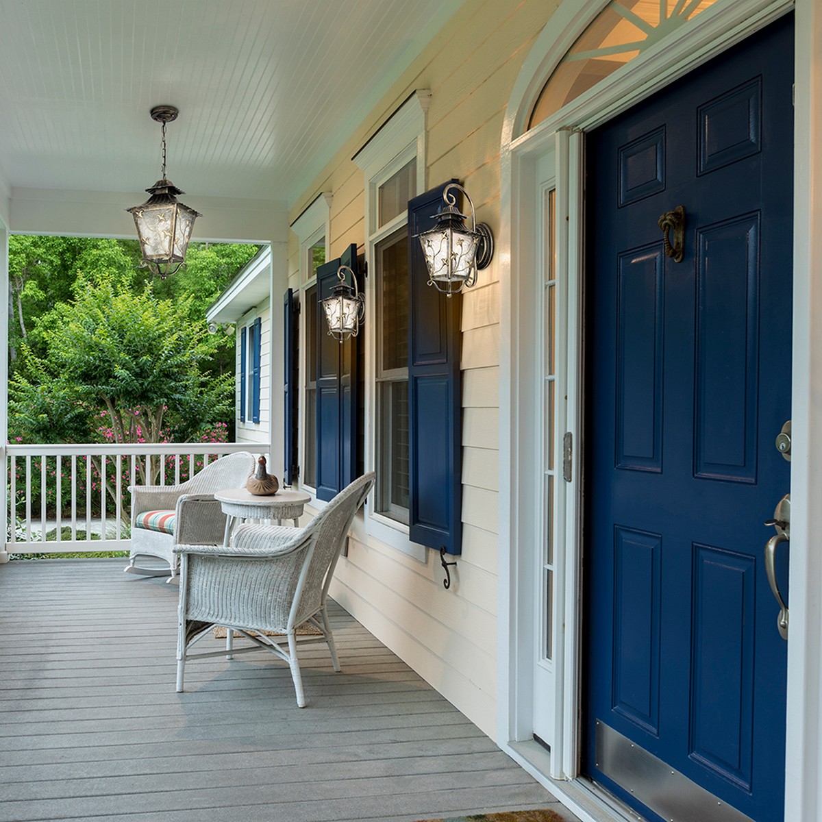 Уличные настенные светильники Светильник садово-парковый Feron PL631 на стену вниз 60W 230V E27 черное золото 11642 