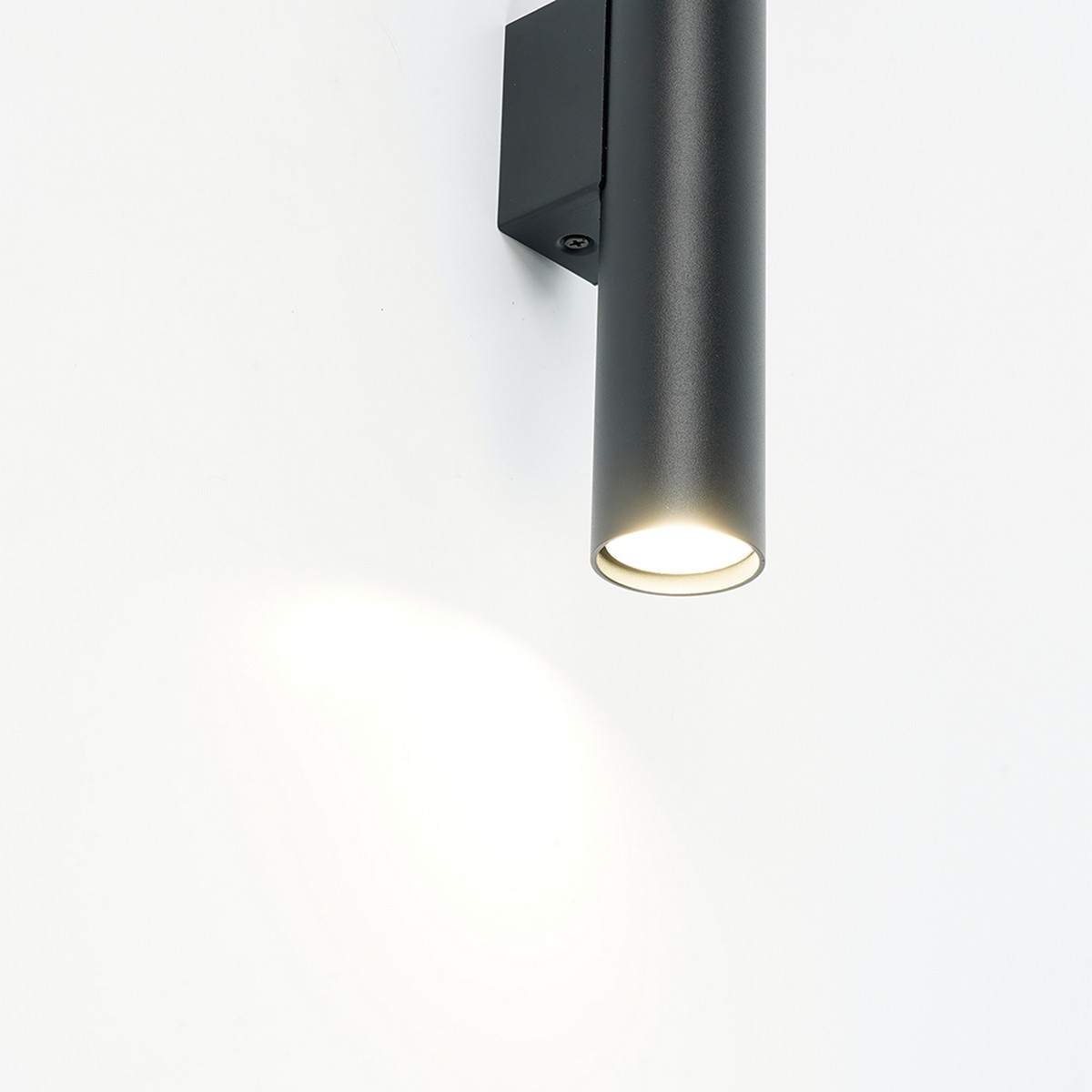 Накладные светодиодные светильники Светильник Feron ML1034 настенный под лампу 2*GU10 черный 51926 