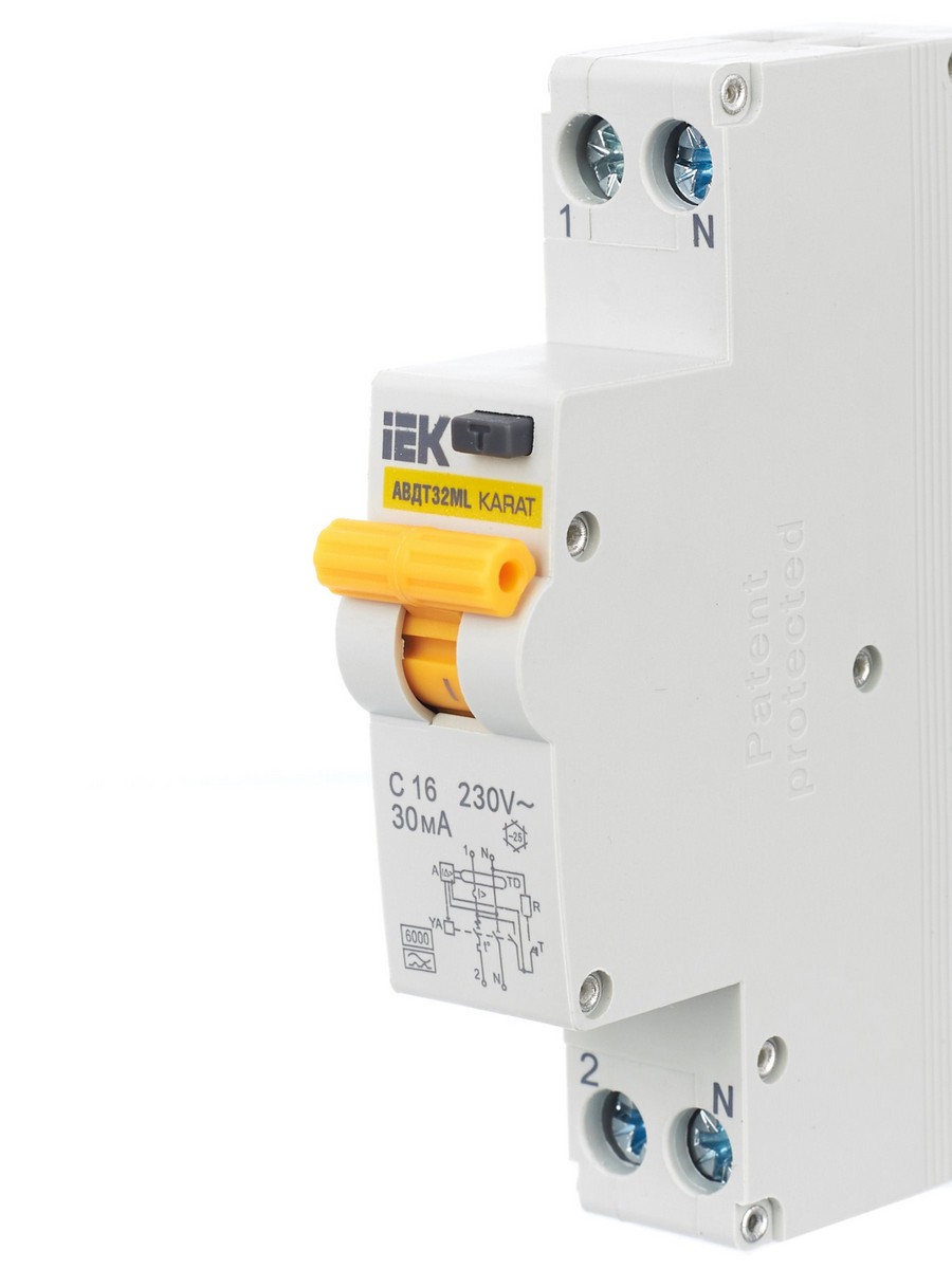 IEK Дифференциальный автоматический выключатель IEK KARAT АВДТ32ML тип A С16 30мА MVD12-1-016-C-030-A 