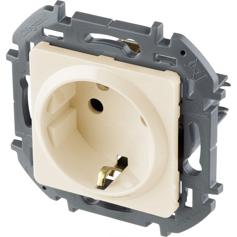 Legrand Inspiria Слоновая кость Розетка Legrand INSPIRIA Слоновая кость с заземлением 16 А 250 В 673721