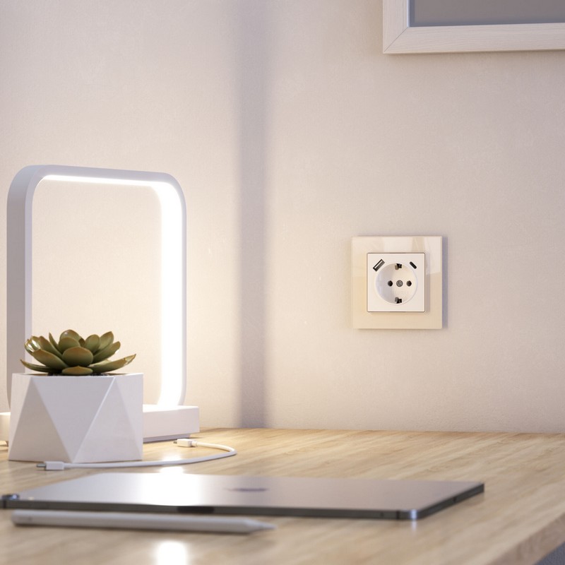 Рамки Werkel Favorit Рамка Werkel Favorit на 1 пост (молочный, стекло) W0011141