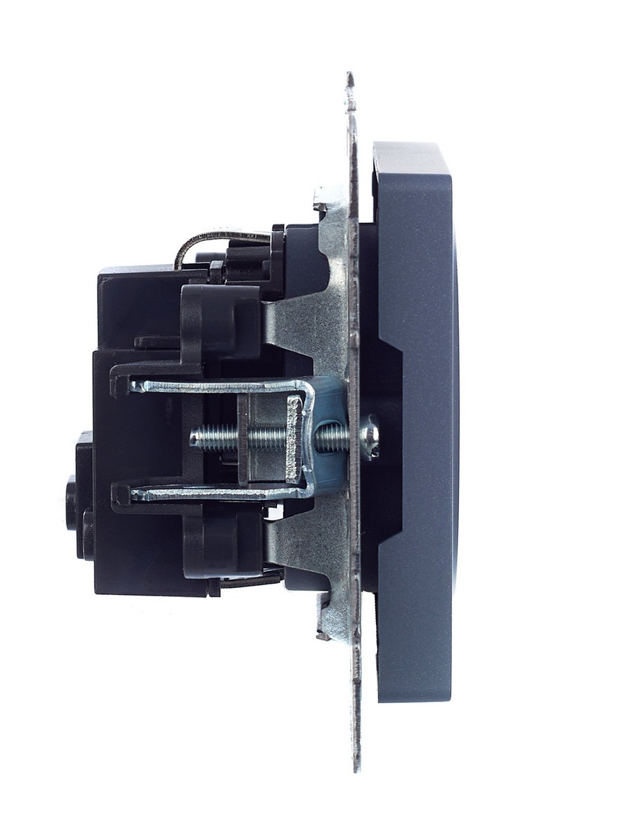 IEK Brite Маренго Розетка IEK BRITE с/з с шторками 16А РС14-1-0-БрМ маренго BR-R14-16-K35