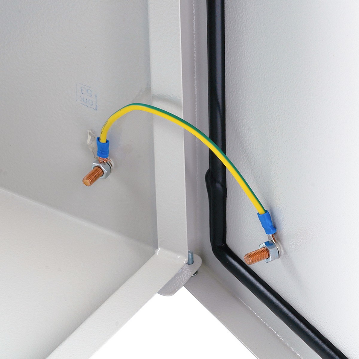 Металлические щиты и корпуса Шкаф с монтажной панелью ЩМП-1-0 STEKKER EBX60-2/1-0-54 IP54 (395*310*220) сталь ArcaMetal 50550 