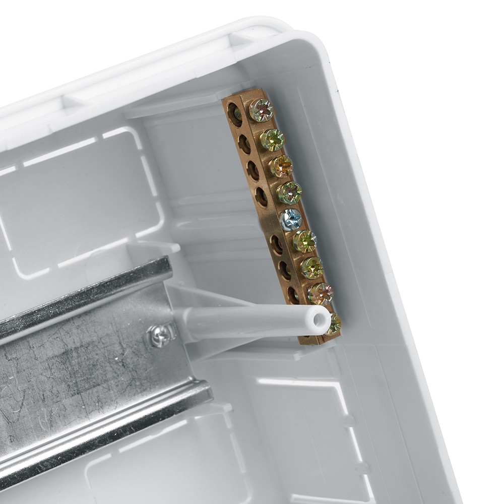 Пластиковые боксы и щиты Stekker Бокс настенный STEKKER EBX50-3/36-40 36 модулей, пластик, серия Standart 39650