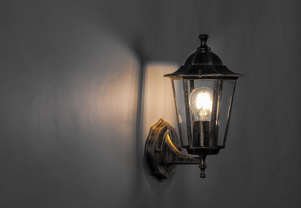 Уличные настенные светильники Светильник садово-парковый Feron PL6101 шестигранный на стену вверх 60W E27 230V черное золото 11125 