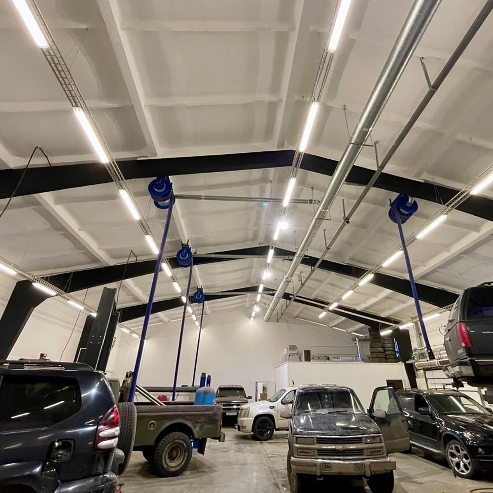 Линейные светодиодные светильники Светильник Feron AL4002 для двух светодиодных ламп T8  2*G13 1240 мм 41223 